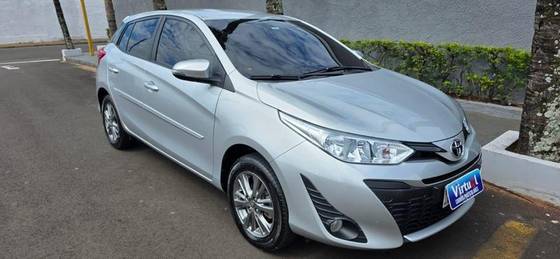 TOYOTA YARIS 1.3 16V FLEX XL MULTIDRIVE TOYOTA YARIS 1.3 16V FLEX XL MULTIDRIVE